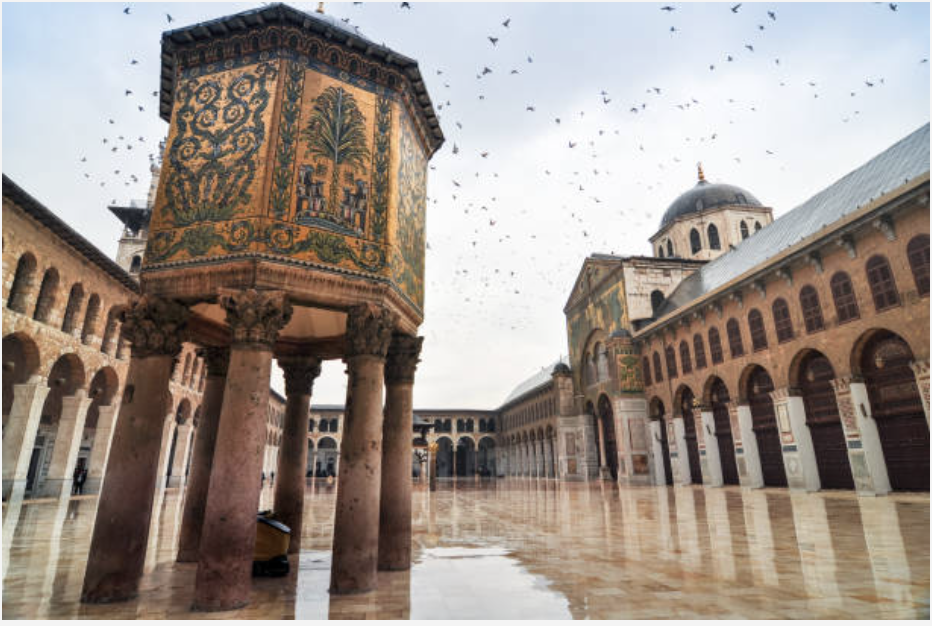 The courtyard of the Umayyad Mosque
